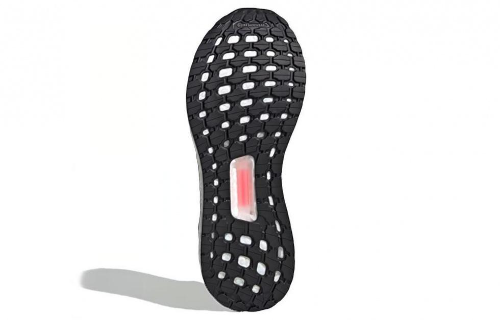 Adidas UltraBoost 19 'Oreo' купить в интернет-магазине Yoocart с быстрой доставкой по России.