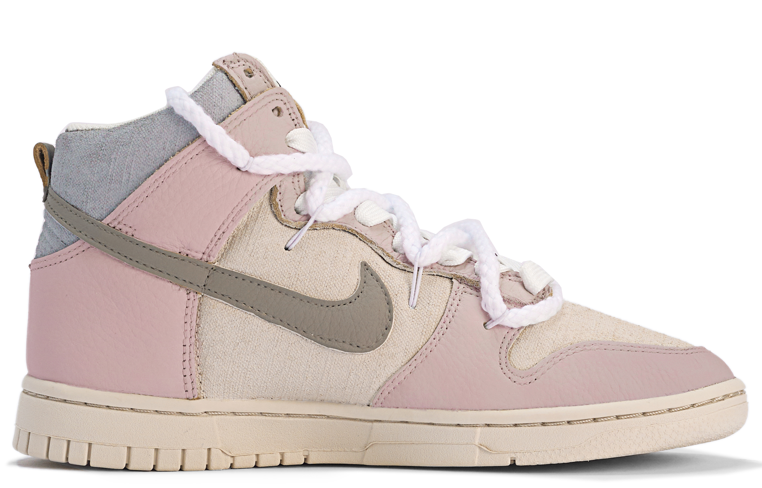 Nike Dunk Skateboard Shoes Women's High top Pink/Gray купить в интернет-магазине Yoocart с быстрой доставкой по России.
