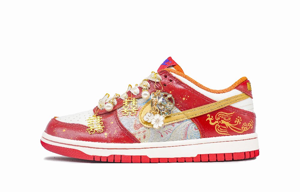 Nike Dunk Coverage Warm Slip-Resistant Cushioning Wear-Resistant Low-Top Skateboard Shoes Women's Red Gold