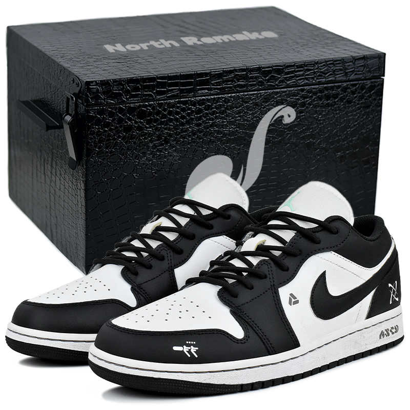 Jordan Air Jordan 1 Abrasion Resistant Low top Vintage Basketball Shoes Men's Black White