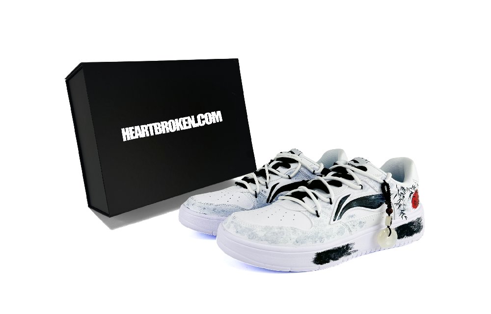 LiNing Pontoon Boats Slip-Resistant Cushioning Wear-Resistant Low-Top Skateboard Shoes Men's White