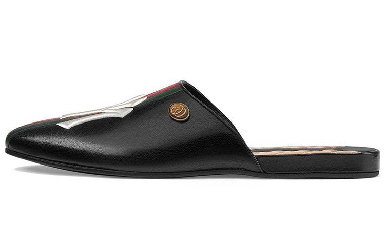 GUCCI Leather Slippers With NY Yankees™ Patch