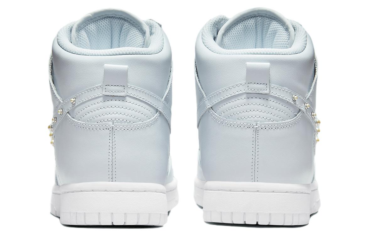 Nike Dunk High Se Pearl Pure Platinum Women's купить в интернет-магазине Yoocart с быстрой доставкой по России.