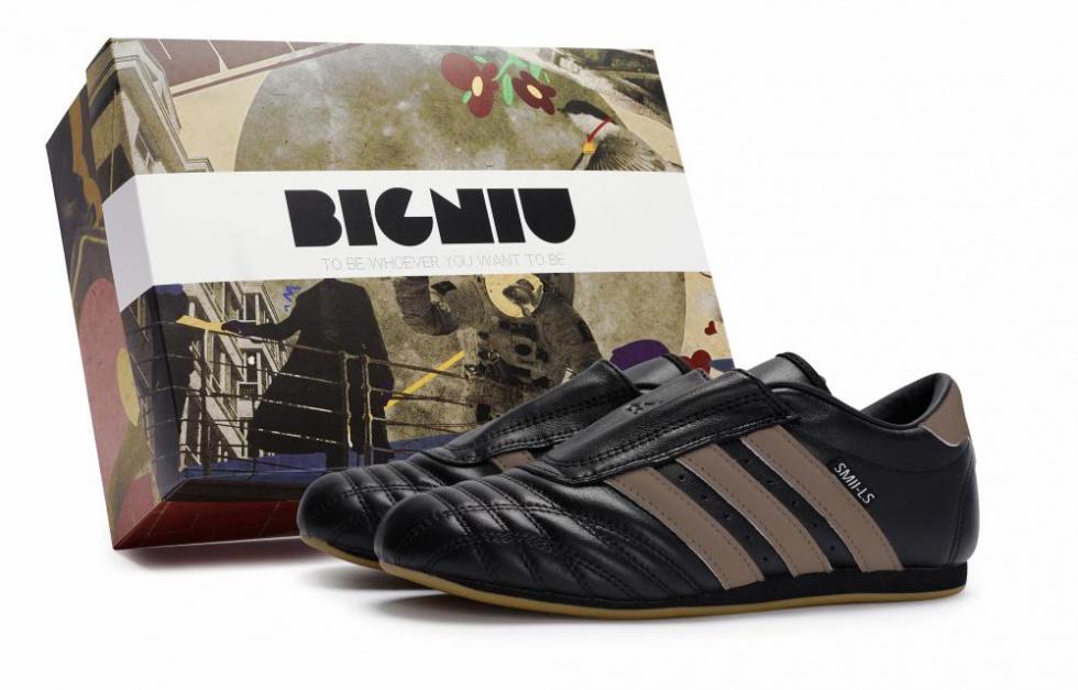 Adidas Originals Taekwondo Training Shoes Women's Low-Top Coffee
