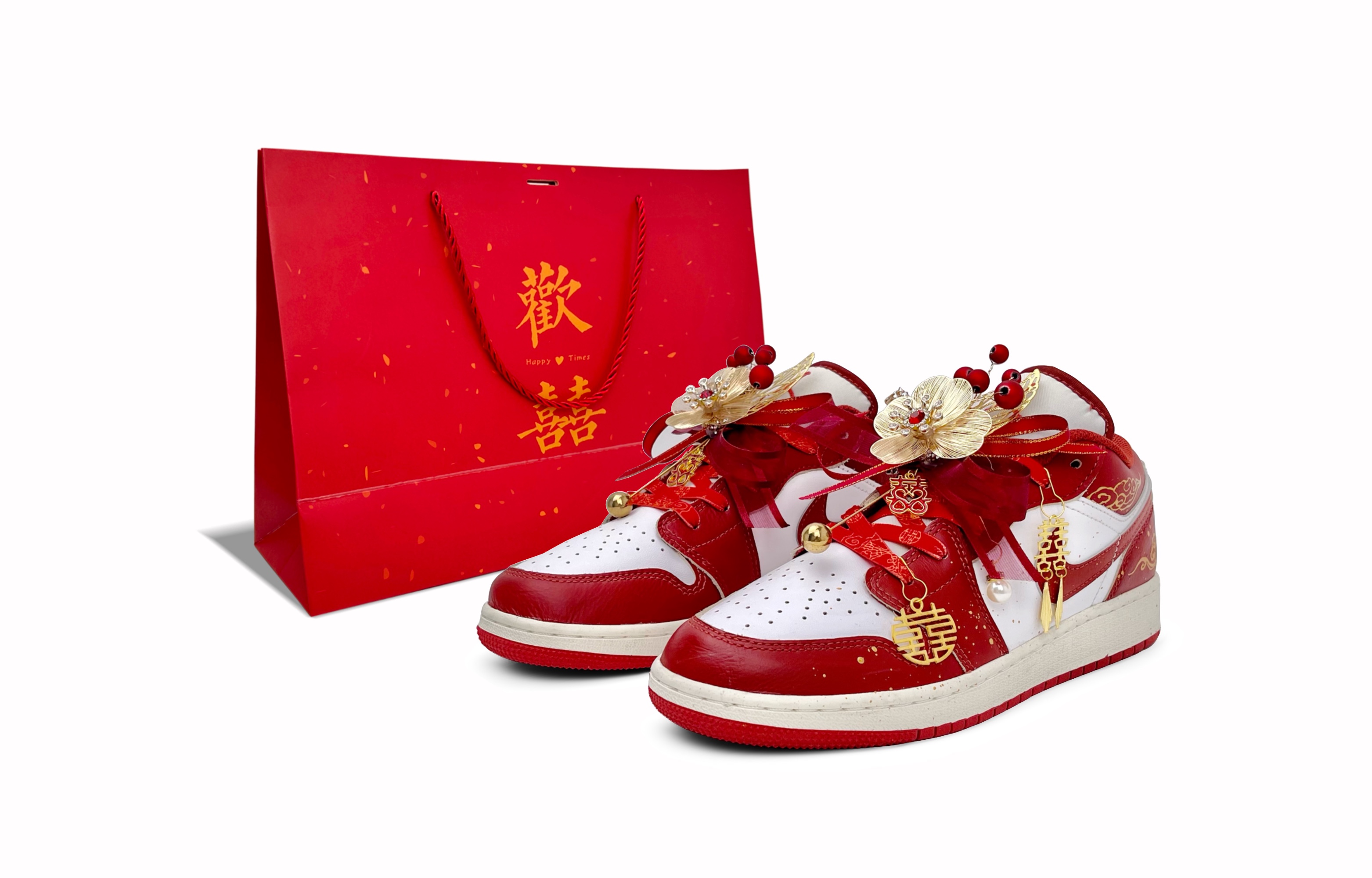 Jordan Air Jordan 1 Low top Vintage Basketball Shoes Women's Red White