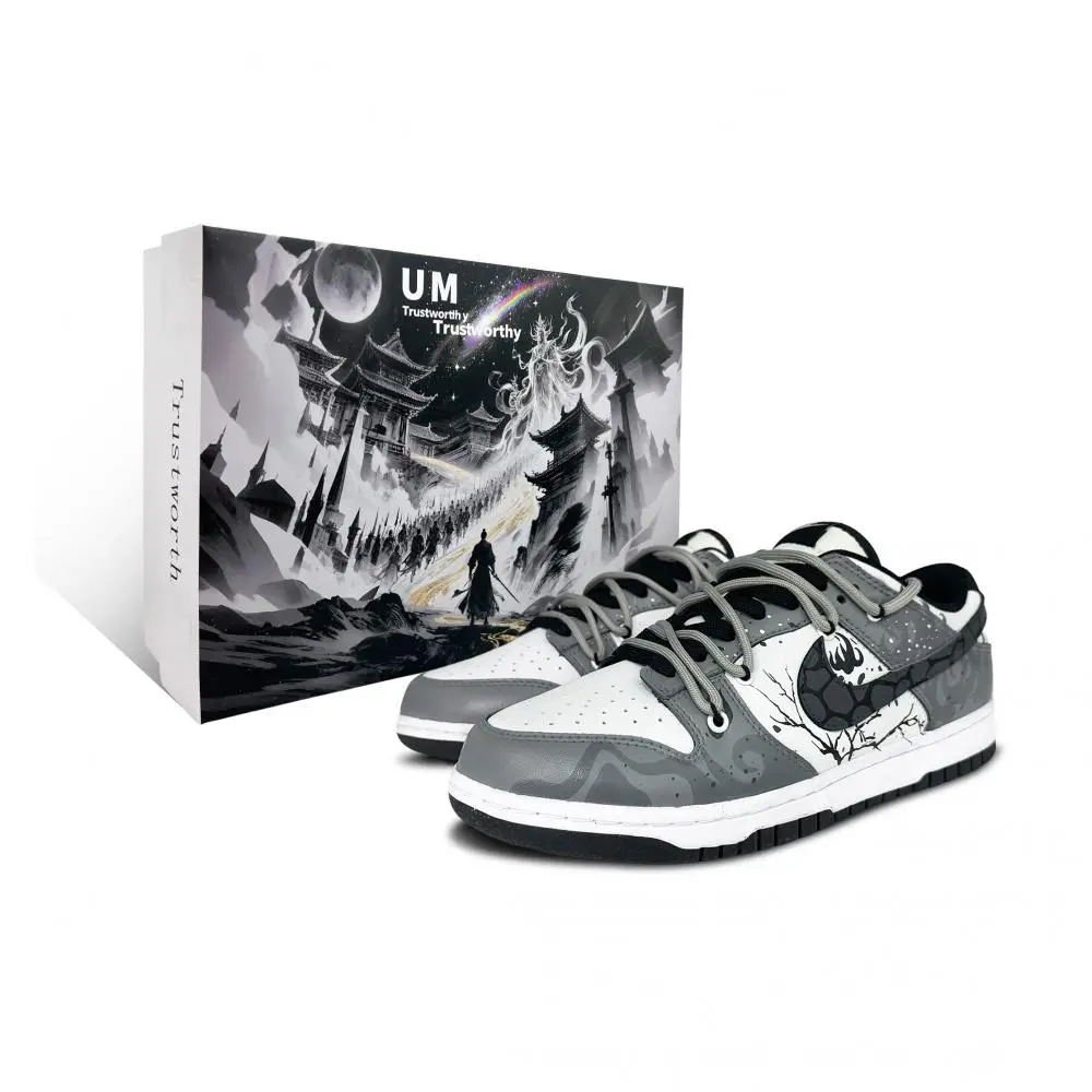 Nike Dunk Footprint Box Abrasion Resistant Low top Skateboard Shoes Unisex Black White