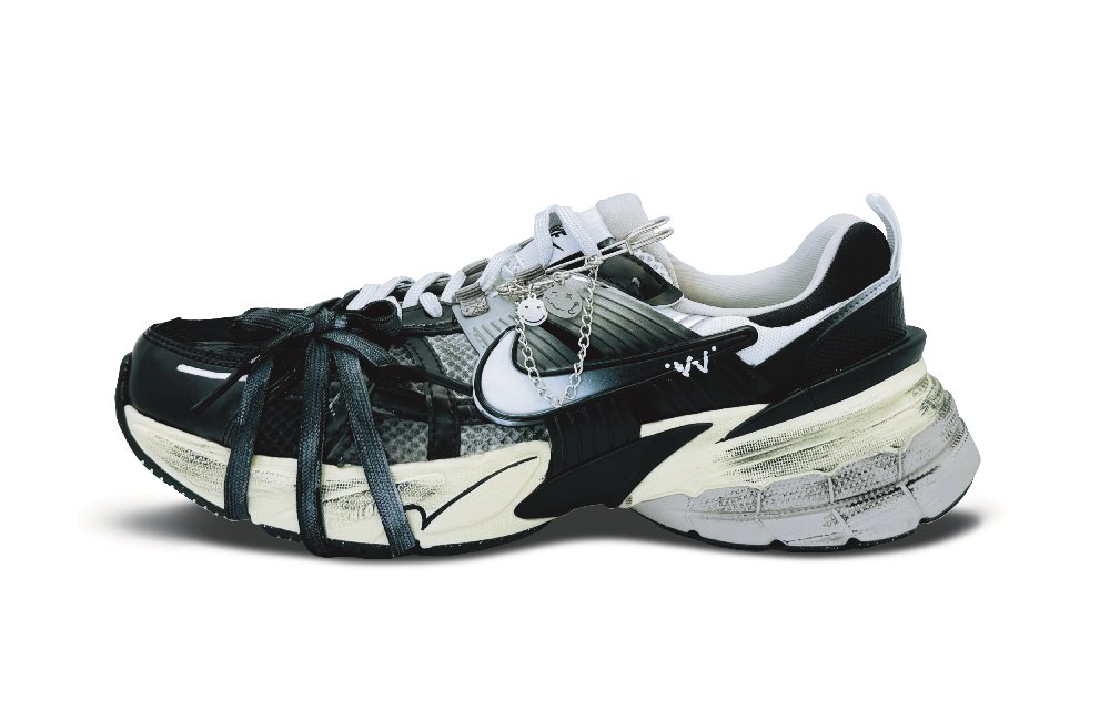 Nike V2K Run Slip-Resistant Low-Top Casual Running Shoes Women's Black White Gray
