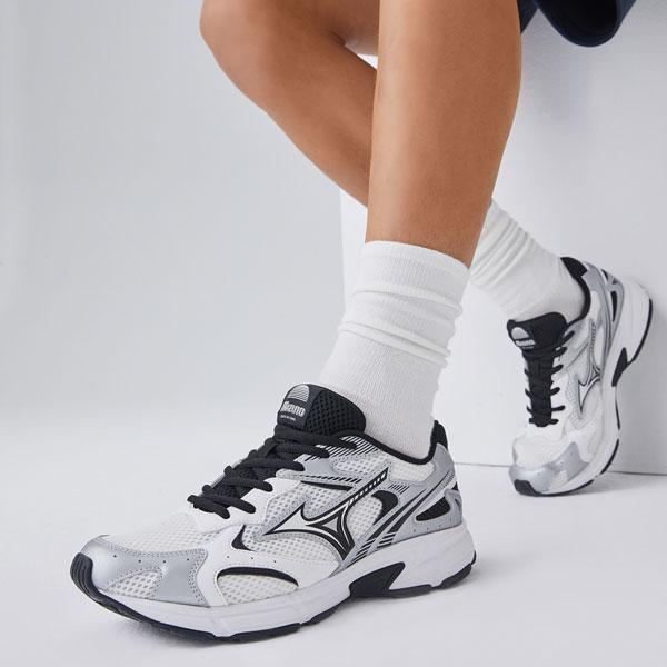 Mizuno Cyclone Speed 2 K 'Silver' купить в интернет-магазине Yoocart с быстрой доставкой по России.