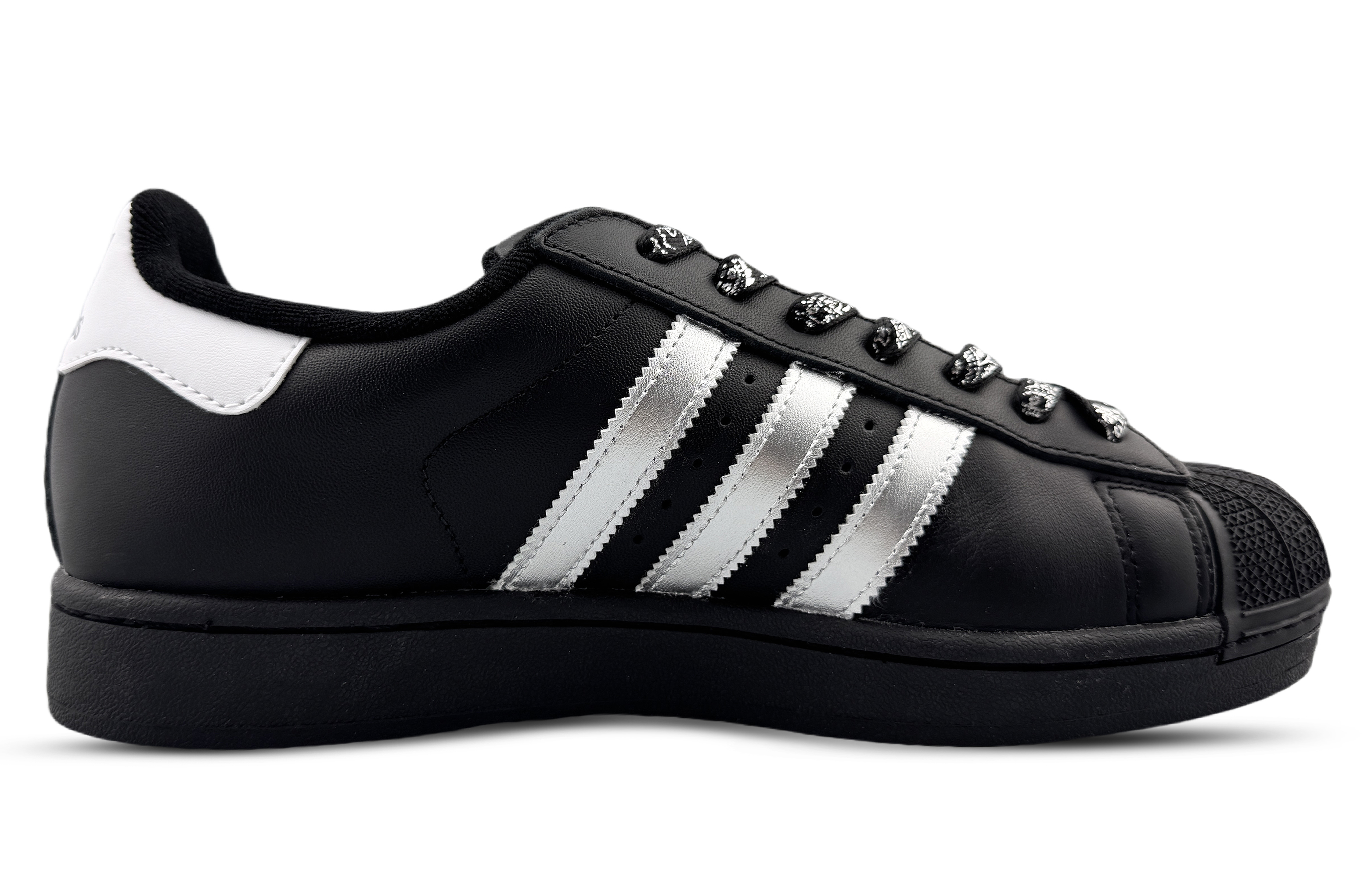Adidas Originals Superstar Abrasion Resistant Low Top Skateboard Shoes Unisex Black Silver купить в интернет-магазине Yoocart с быстрой доставкой по России.