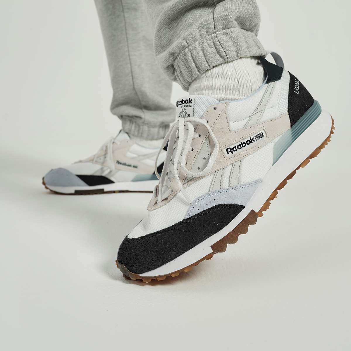 Reebok Lx 2200 'Pure Grey Pale Blue' купить в интернет-магазине Yoocart с быстрой доставкой по России.