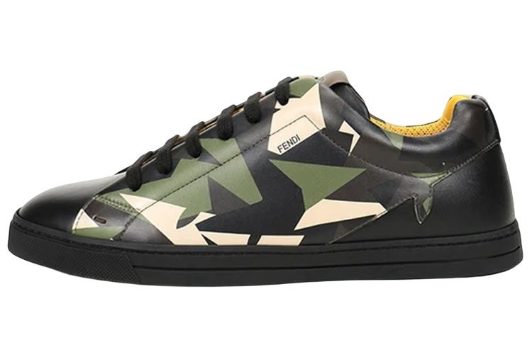 FENDI Low Top Stylish Skateboarding Shoes Men's Black Green