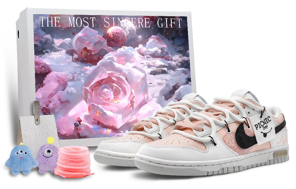 Nike Dunk Low-Top Skateboard Shoes Women's Pink Gray