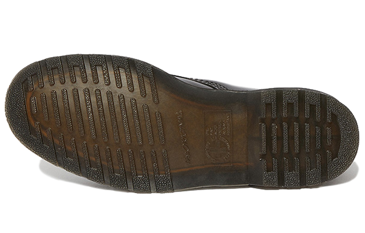 Dr. Martens Winchester Ii Black купить в интернет-магазине Yoocart с быстрой доставкой по России.