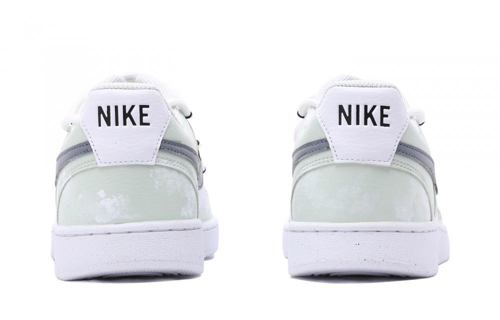 Nike Slip Resistant, Abrasion Resistant, Breathable, Lightweight Low Top Casual Shoes Men's White Green Red купить в интернет-магазине Yoocart с быстрой доставкой по России.