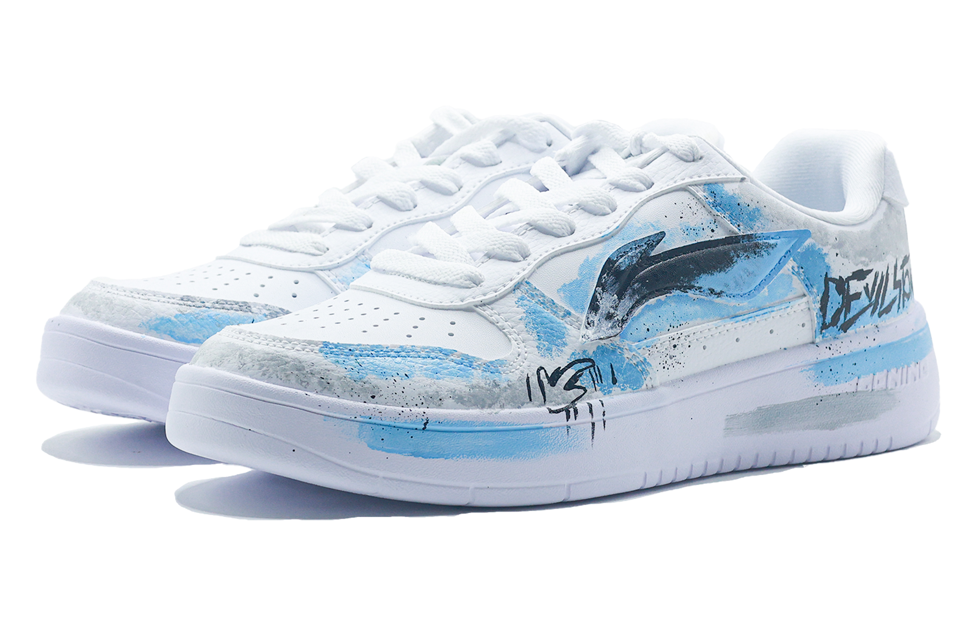 LiNing Pontoon Boats Slip Resistant, Abrasion Resistant, Breathable Low Top Skateboard Shoes Men's White Blue Black купить в интернет-магазине Yoocart с быстрой доставкой по России.