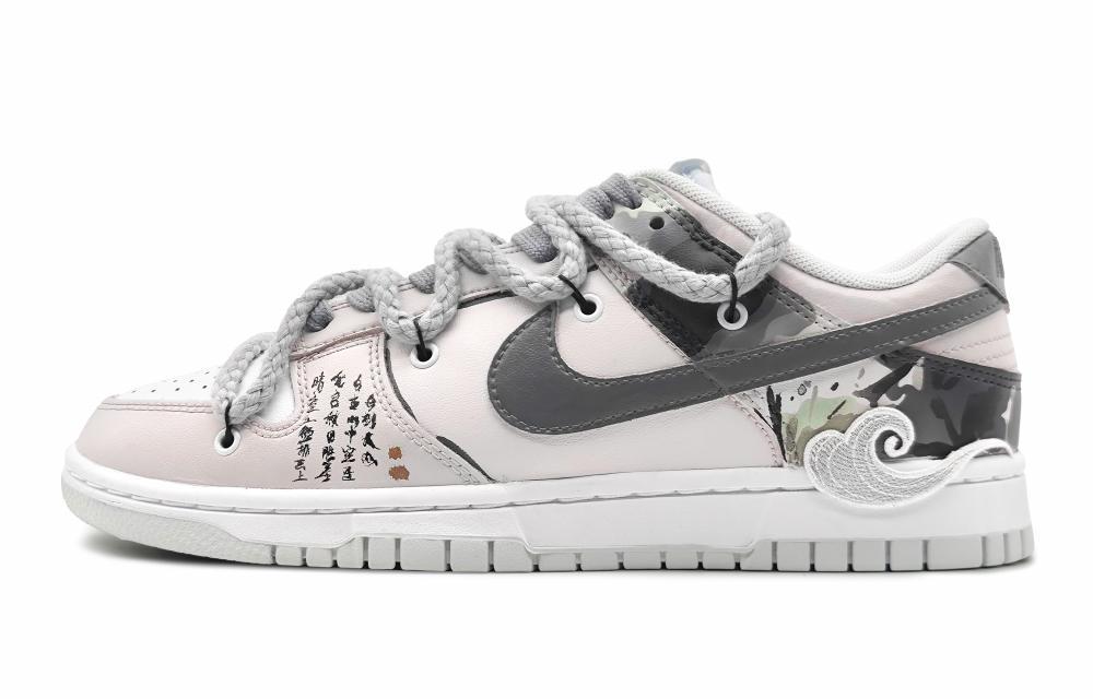 Nike Dunk Low-Top Skateboard Shoes Women's Gray Pink