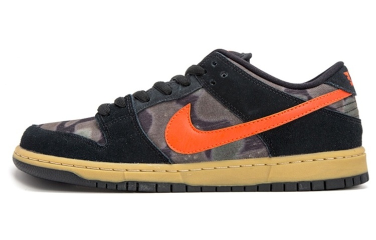 Nike SB Dunk Low Black Rough Green