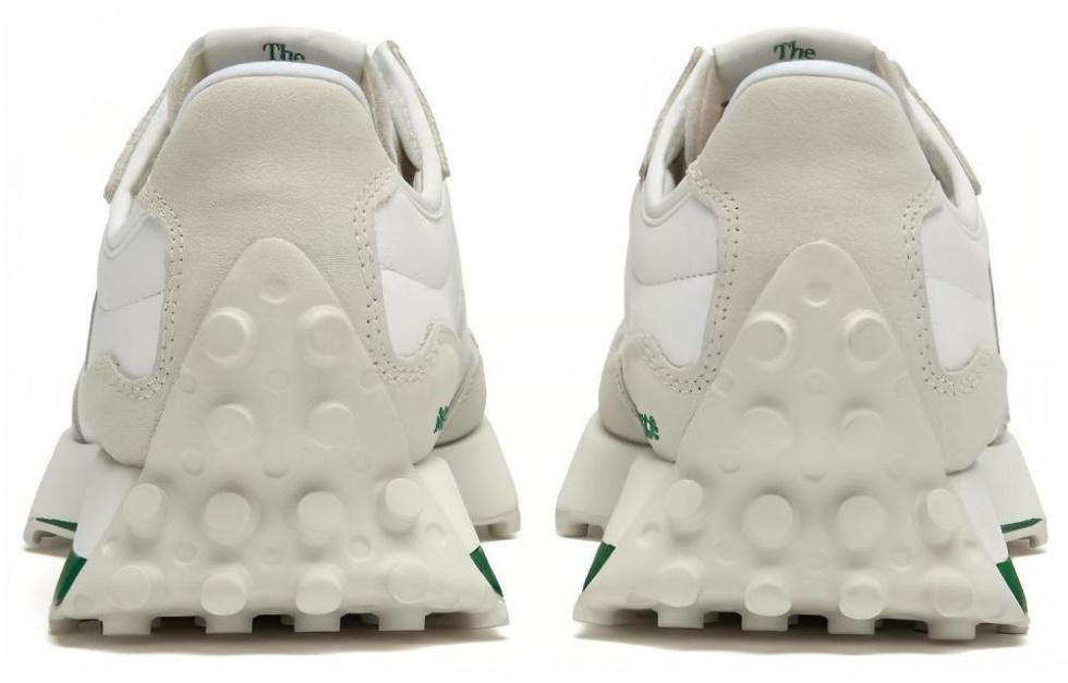 New Balance 327 Cream Green купить в интернет-магазине Yoocart с быстрой доставкой по России.