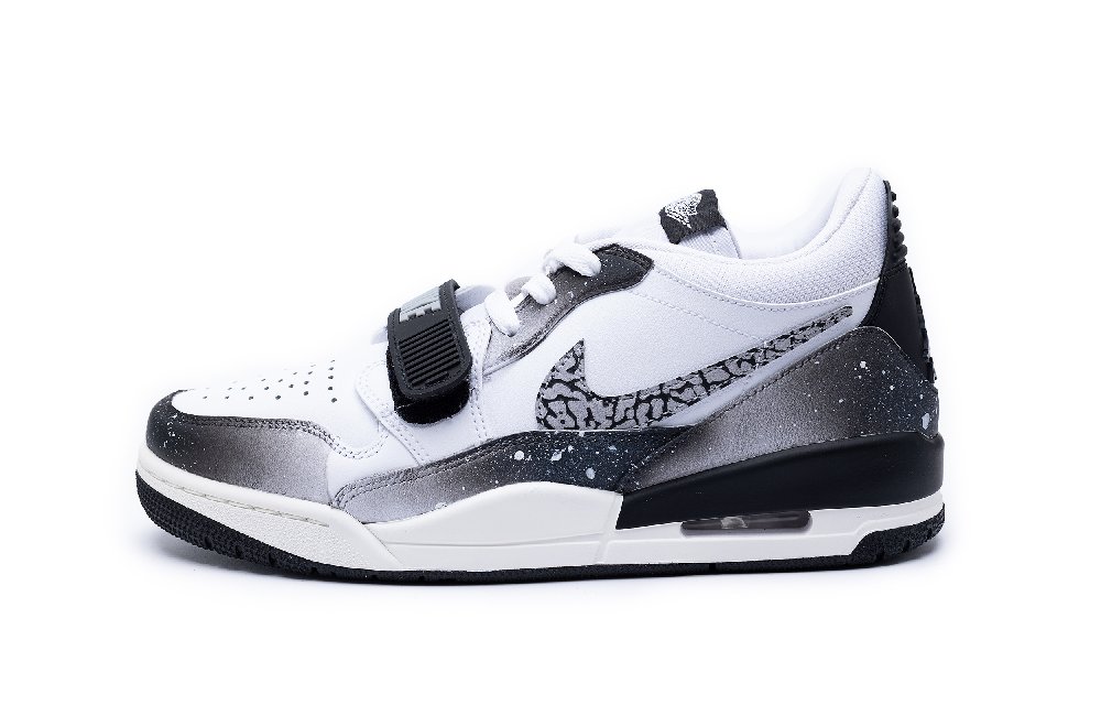 Jordan Legacy 312 Explosive Starry Sky Cushioning Wear-Resistant Mid-Top Vintage Basketball Shoes Men's Black White