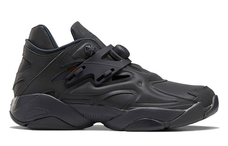 Reebok Pump Court Black Sports Shoe купить в интернет-магазине Yoocart с быстрой доставкой по России.