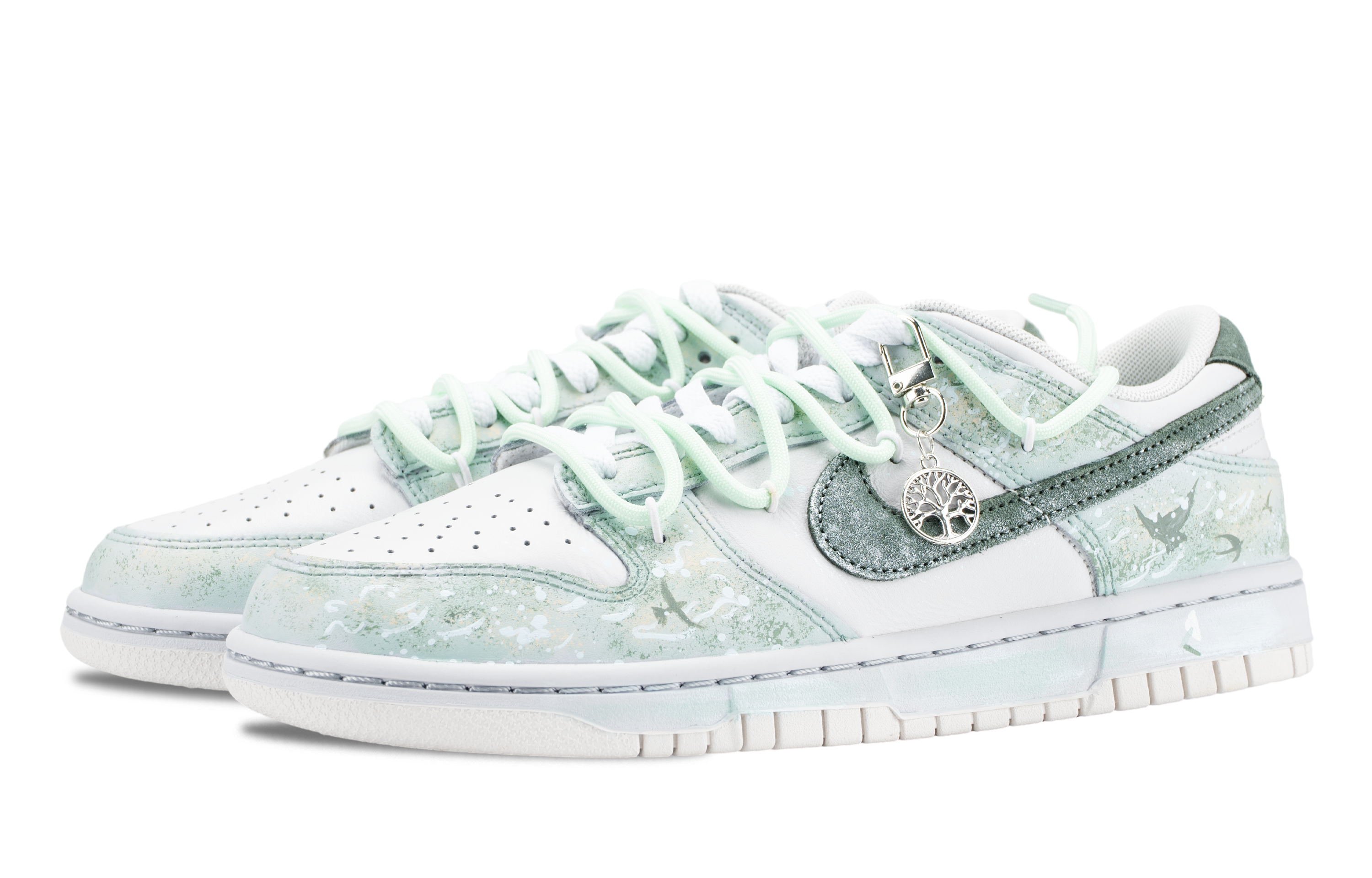 Nike Dunk Green Light Forest Abrasion Resistant Slip Resistant Low top Skateboard Shoes Unisex Green Apple купить в интернет-магазине Yoocart с быстрой доставкой по России.