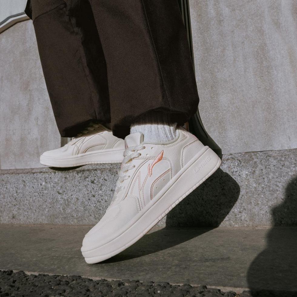 LiNing Spike Years Anti Slip Wear Resistant Breathable Height Increasing Low Top Skateboard Shoes Women's Mist White