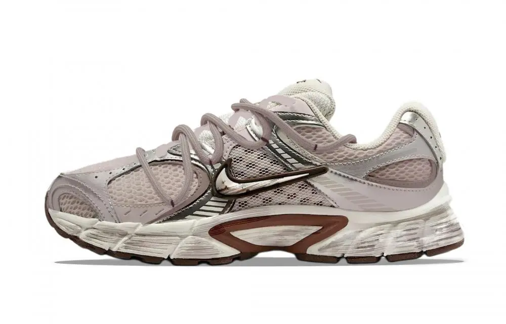 Nike V5 RNR Abrasion Resistant Breathable Low top Running Shoes Women's Khaki Gray