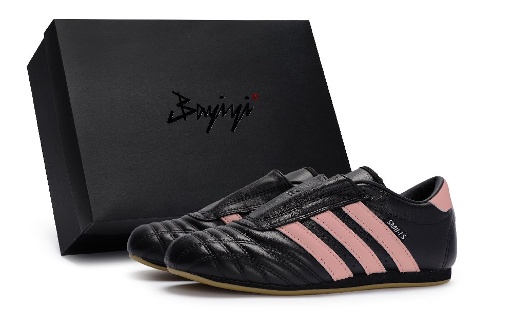 Adidas Originals Taekwondo Training Shoes Women's Low top Flesh Pink