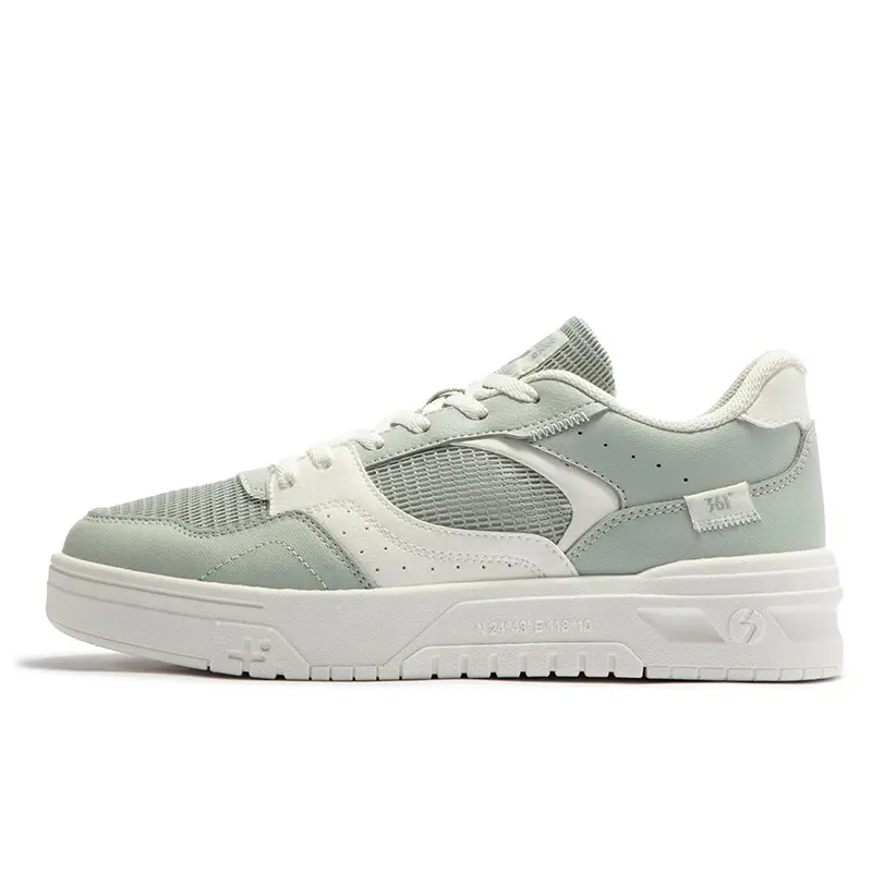 361° Breathable And Wear resistant Low Top Skateboard Shoes Women's White Green купить в интернет-магазине Yoocart с быстрой доставкой по России.