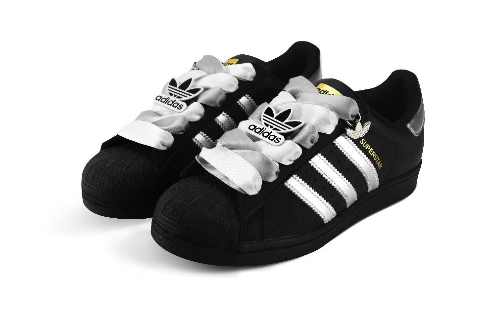 Adidas Originals SUPERSTAR Anti-Slip And Wear-Resistant Lightweight Low-Top Skateboard Shoes Unisex Black Silver