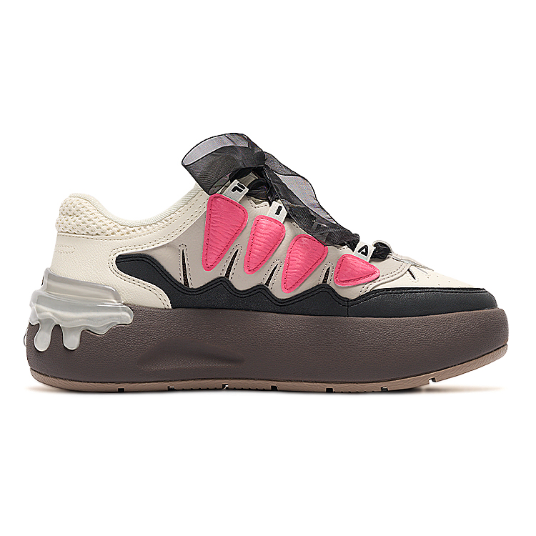 FILA CARROT 2 Low top Skateboard Shoes Women's Pink Black
