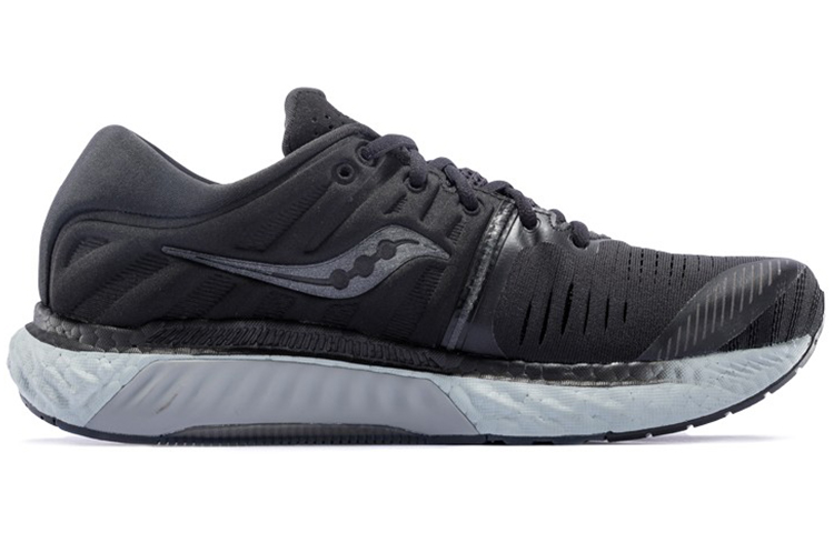 saucony Women's Hurricane 22 'Blackout' купить в интернет-магазине Yoocart с быстрой доставкой по России.