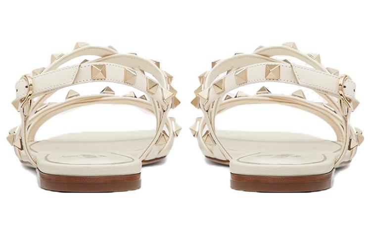 Valentino Garavani Rockstud Flat Leather Sandals