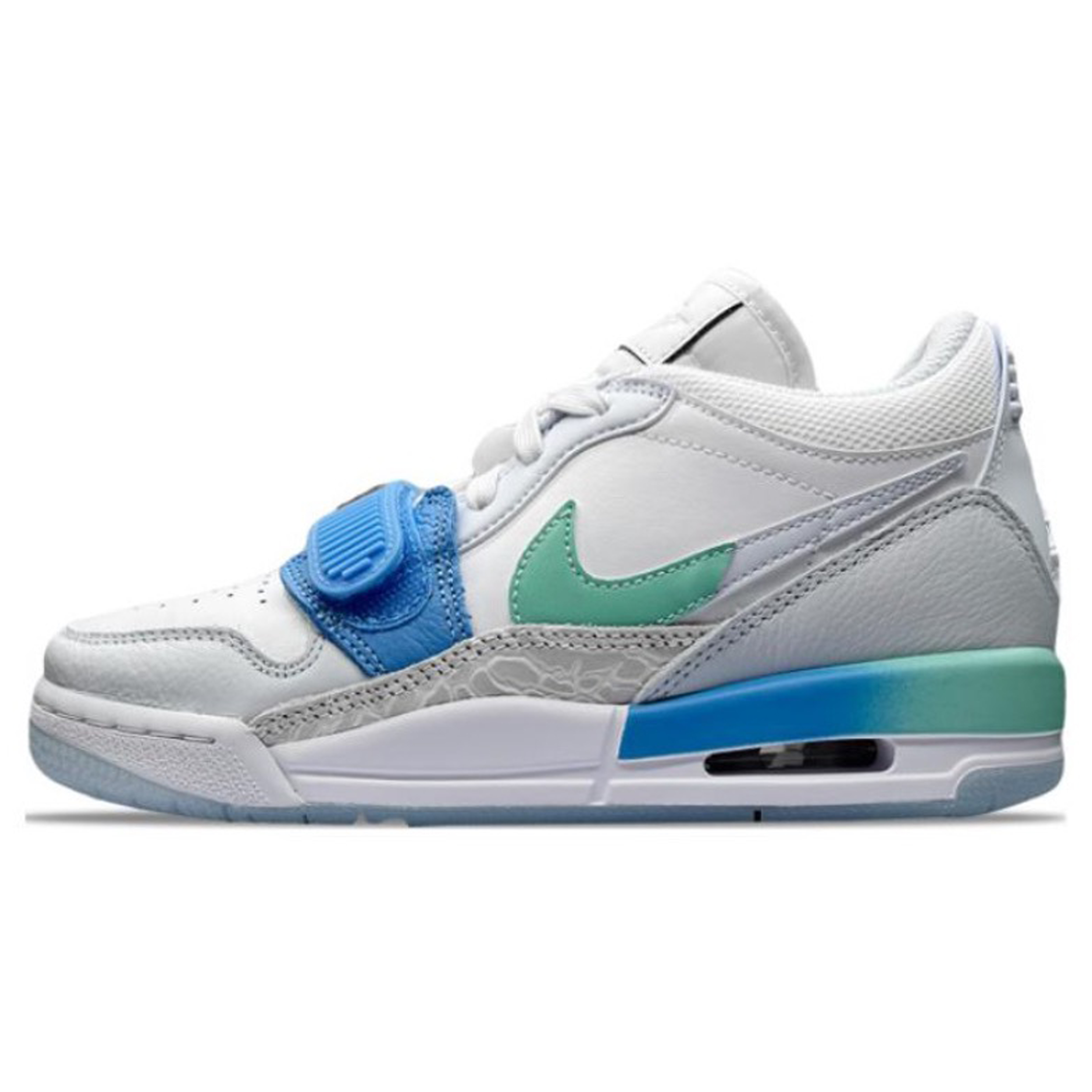 Jordan Legacy 312 Slip-Resistant Breathable Low-Top Vintage Basketball Shoes Women's White Blue купить в интернет-магазине Yoocart с быстрой доставкой по России.