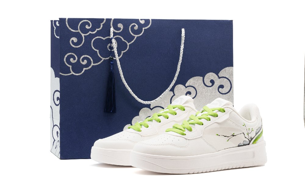 Anta Relaxed Cushioning Lightweight Low Top Skateboard Shoes Unisex White Green