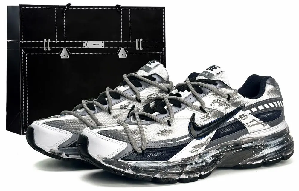 Nike Initiator Running Shoes Unisex Black White Gray