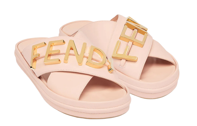 FENDI Lettering Logo Flat Slides купить в интернет-магазине Yoocart с быстрой доставкой по России.