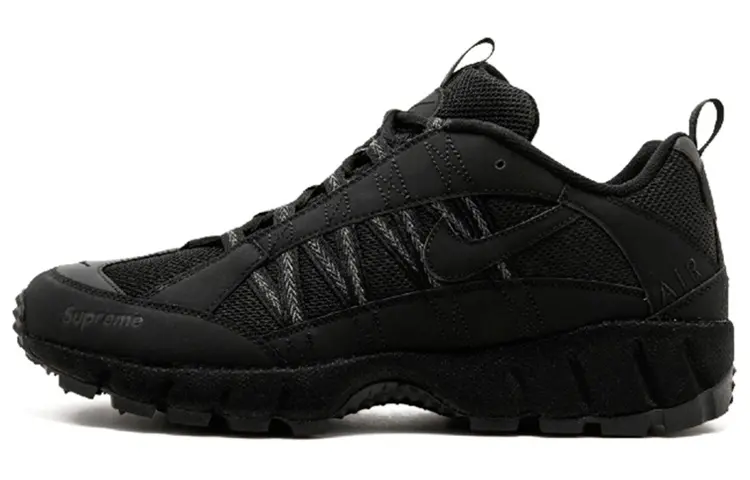 Nike Air Humara 17 Supreme Black