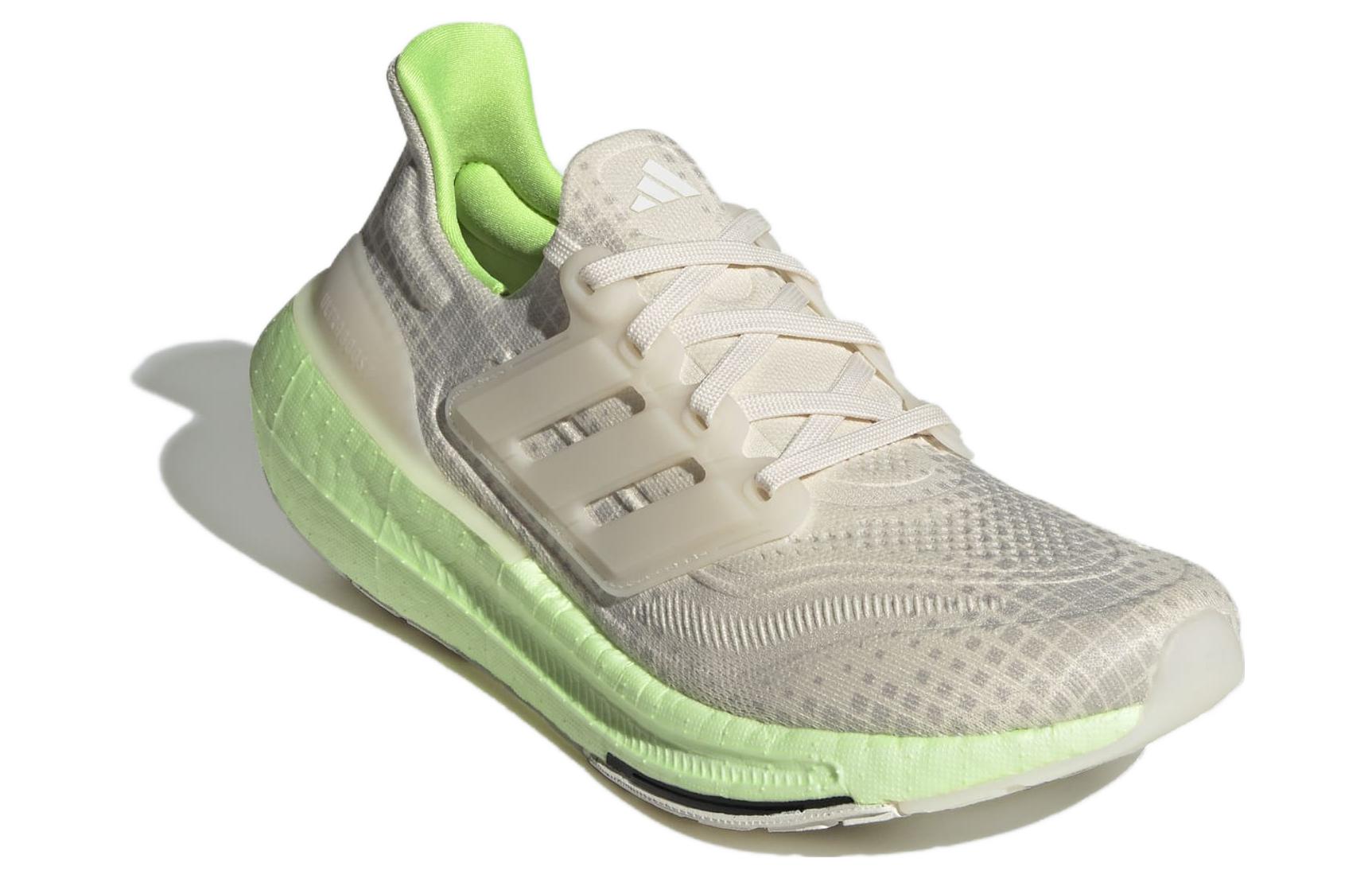 Adidas Ultra Boost Light Chalk White Cloud White Dash Grey Women's купить в интернет-магазине Yoocart с быстрой доставкой по России.