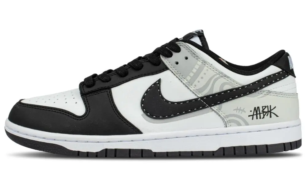 Nike Dunk Low top Skateboard Shoes Unisex Black White