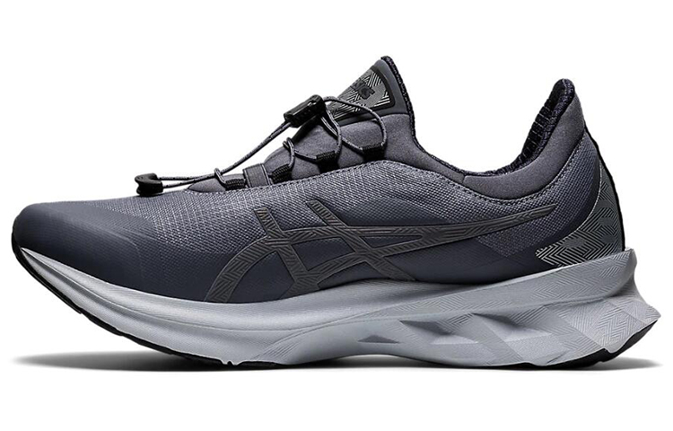 Asics Novablast 'Metropolis'