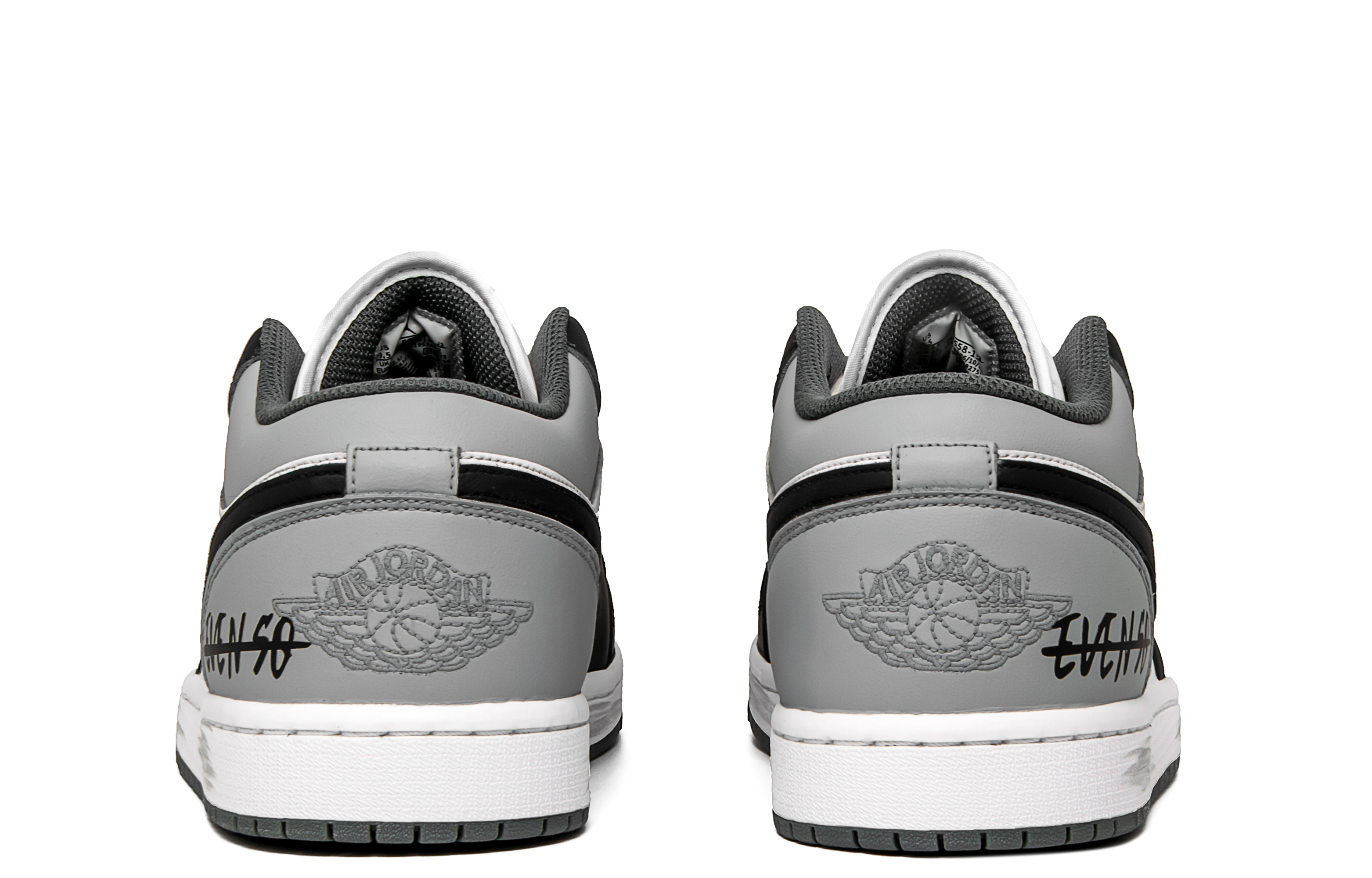 Jordan Air Jordan 1 Cushioned Slip-Resistant Low-Top Vintage Basketball Shoes Unisex Black White Gray купить в интернет-магазине Yoocart с быстрой доставкой по России.
