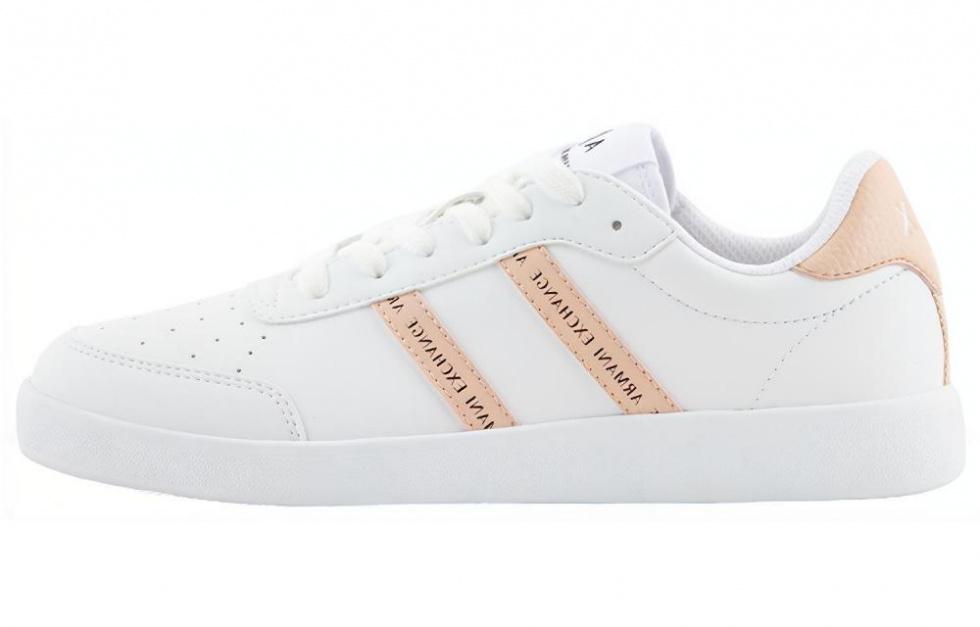ARMANI EXCHANGEAE Low Top Skateboard Shoes Women's White Rose Red