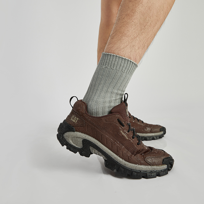 CAT Anti-Slip Wear-Resistant Low-Top Outdoor Shoes Unisex Dark Umber купить в интернет-магазине Yoocart с быстрой доставкой по России.