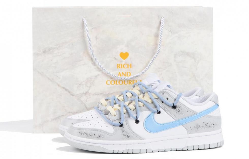 Nike Dunk Anti-Slip And Wear-Resistant Lightweight Low-Top Skateboard Shoes Men's Gray Blue
