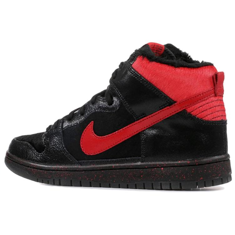 Nike Sb Dunk High Krampus купить в интернет-магазине Yoocart с быстрой доставкой по России.