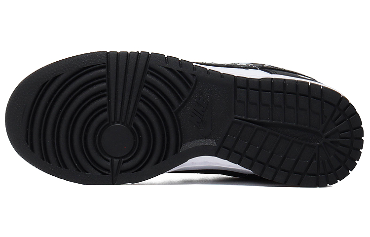 Nike Dunk Low Anti Slip Wear Resistant Low Top Skateboard Shoes GS Black White купить в интернет-магазине Yoocart с быстрой доставкой по России.