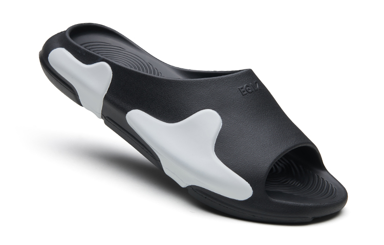 EQLZ EQUALIZER Oasis Quiet Abrasion Resistant Slide Slippers Unisex Black/White