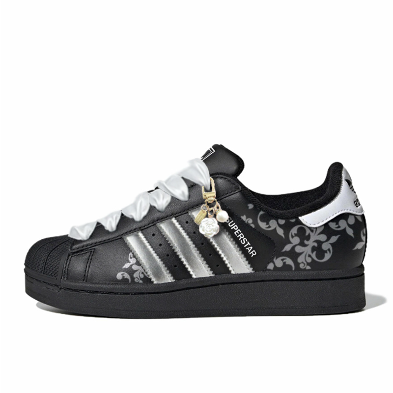 Adidas Originals Superstar 2 Abrasion Resistant Low Top Skateboard Shoes Women's Black Silver