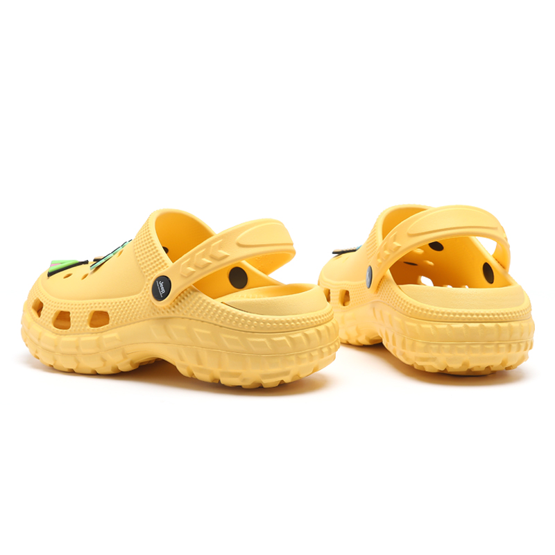 Jeep Clogs Women's купить в интернет-магазине Yoocart с быстрой доставкой по России.